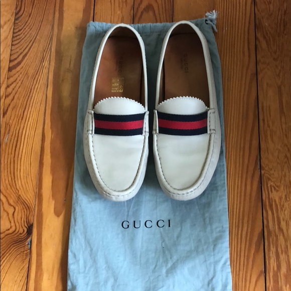 Gucci Shoes - Authentic Gucci Driving Loafer. Sz9. NWOT